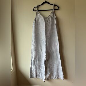 100% linen Beachwood Baby jumpsuit